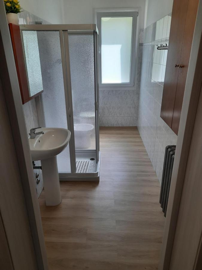 Marco'S Apartment -Ideale Per Venezia- Mestre Luaran gambar